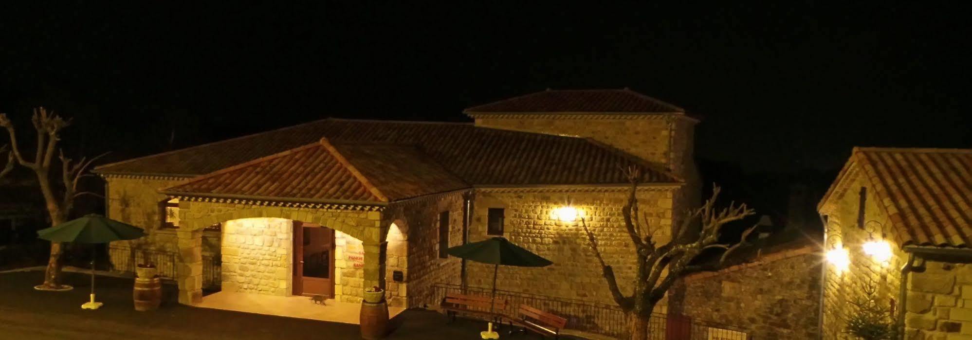 Hotel Aux Vieux Arceaux Mercuer Exterior foto